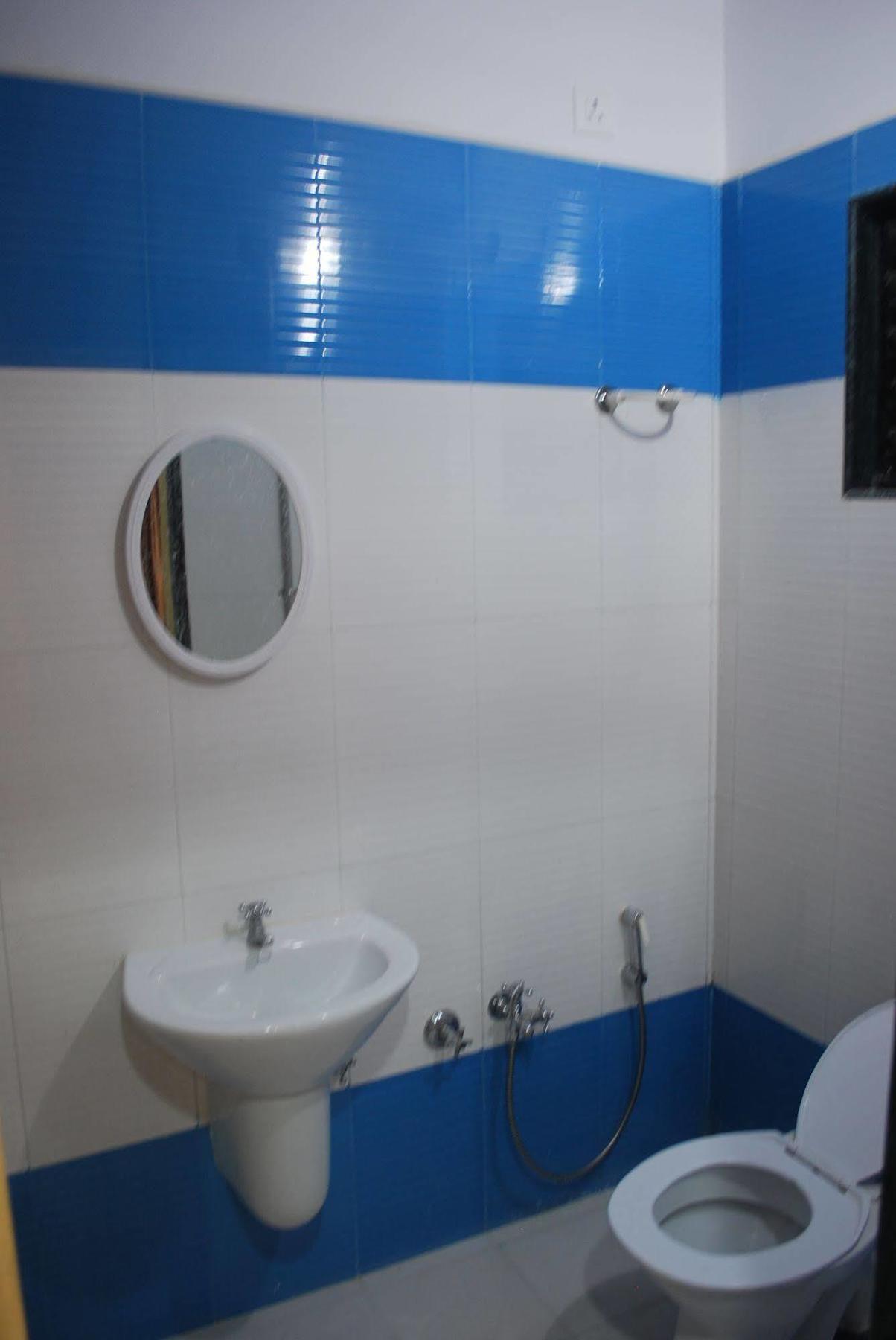 Hotel Disha Palace Shirdi Esterno foto